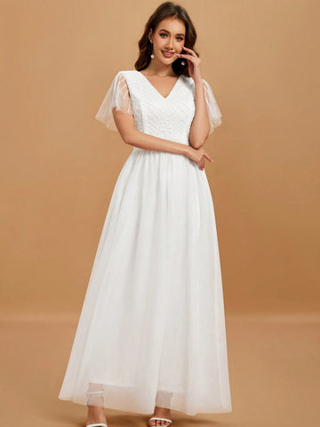Women's V-Neck Beading Embroidery Short Sleeve Long Wedding Dress