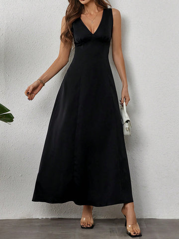 Women's V-Neck Sleeveless Dress