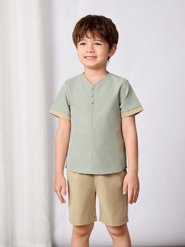 Young Boy Color Block Button Details Short Sleeve Top And Shorts Hanfu Outfit