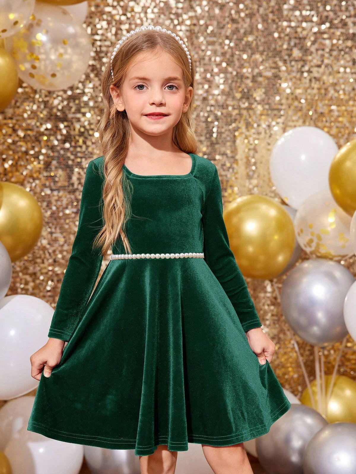 Young Girl 1pc Fashion & Cute Square Neck Flared Velvet Dress, A-Line Dress, Elegant Long Sleeve Cake Dress