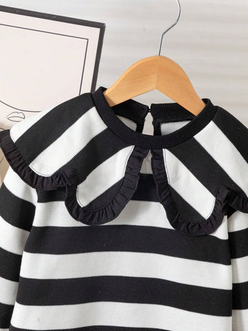 Young Girl And Young Girl Black And White Striped Knitted Ruffle Collar Dress