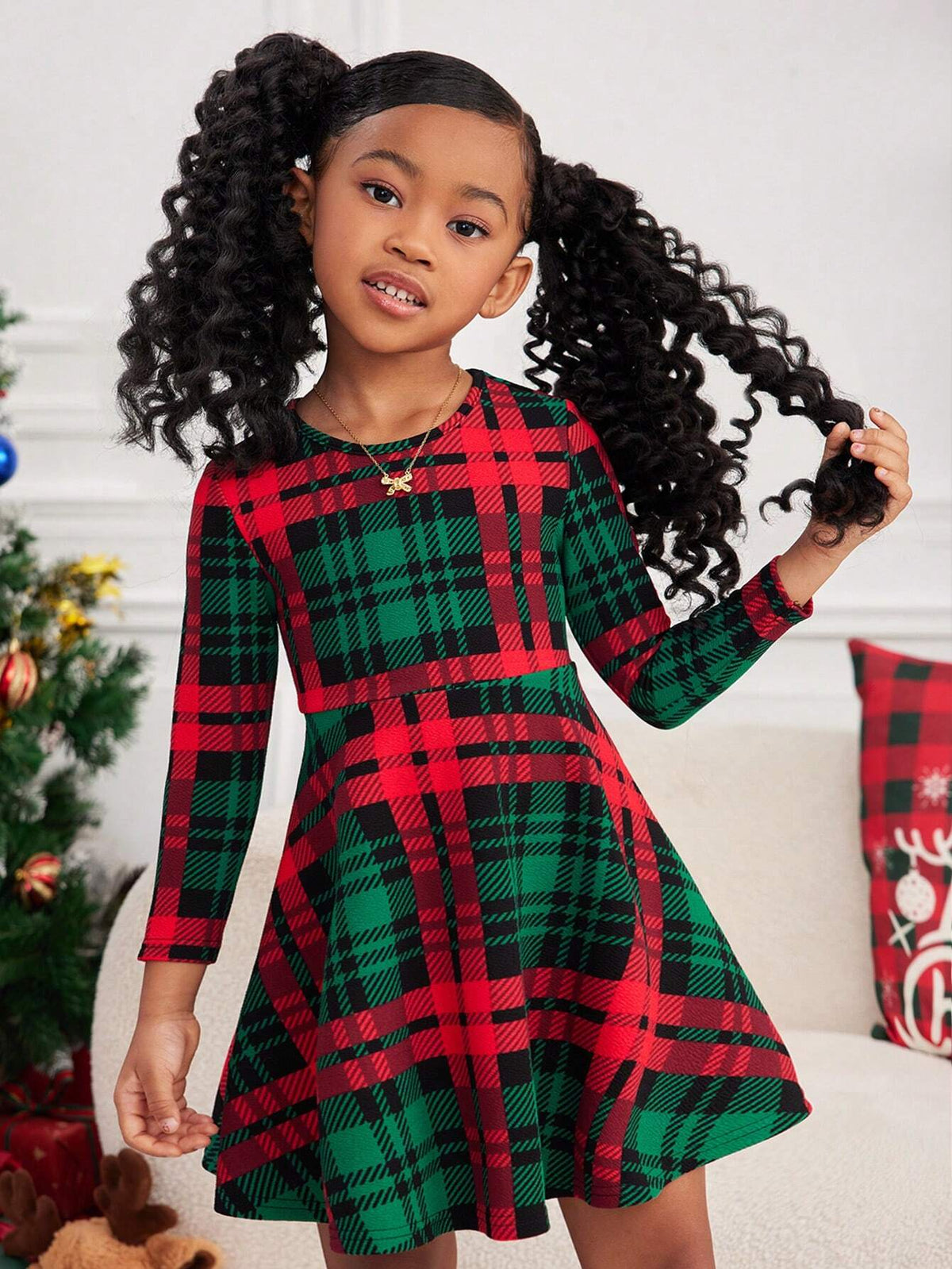 Young Girl Christmas Plaid Knit Casual Dress, Suitable For Everyday Wear And Christmas Season