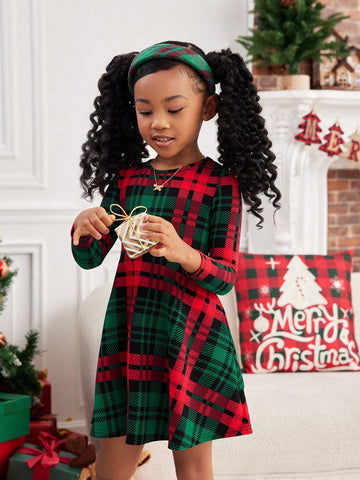 Young Girl Christmas Plaid Knit Casual Dress, Suitable For Everyday Wear And Christmas Season