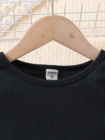 Young Girl Black Ribbed Splice Ribbed Print Dress Very Suitable For Girls Aged 4-7 To Wear In Summer, Autumn And Spring Seasons.