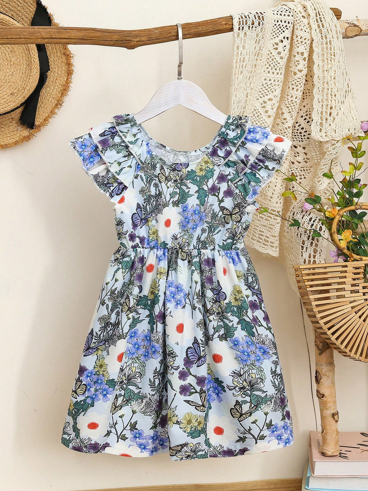 Young Girl Butterfly & Flower Print Ruffle Hemline 3D Floral Decor Dress