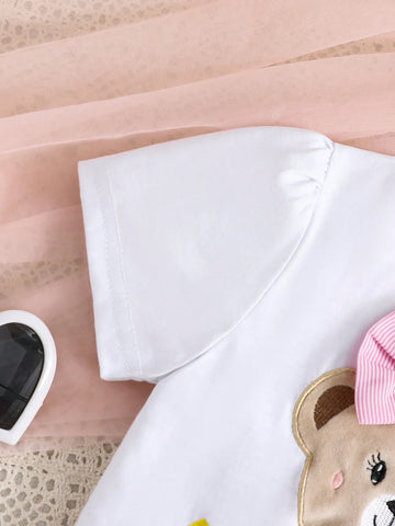 Young Girl Cartoon Bear Embroidered Round Neck Short Sleeve T-Shirt And Striped Jogger Pants Two Piece Set For Summer