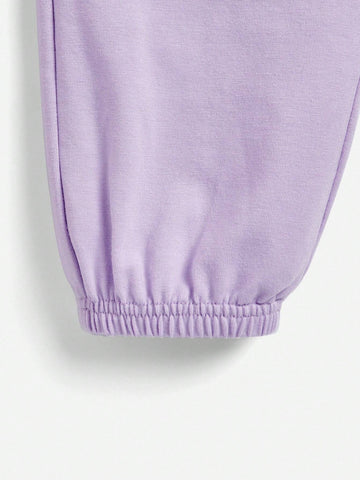 Young Girl Casual And Simple Cartoon Girl Pattern Round Neck Pullover Short Sleeve And Long Pants Two-Piece Set Suitable For Summer