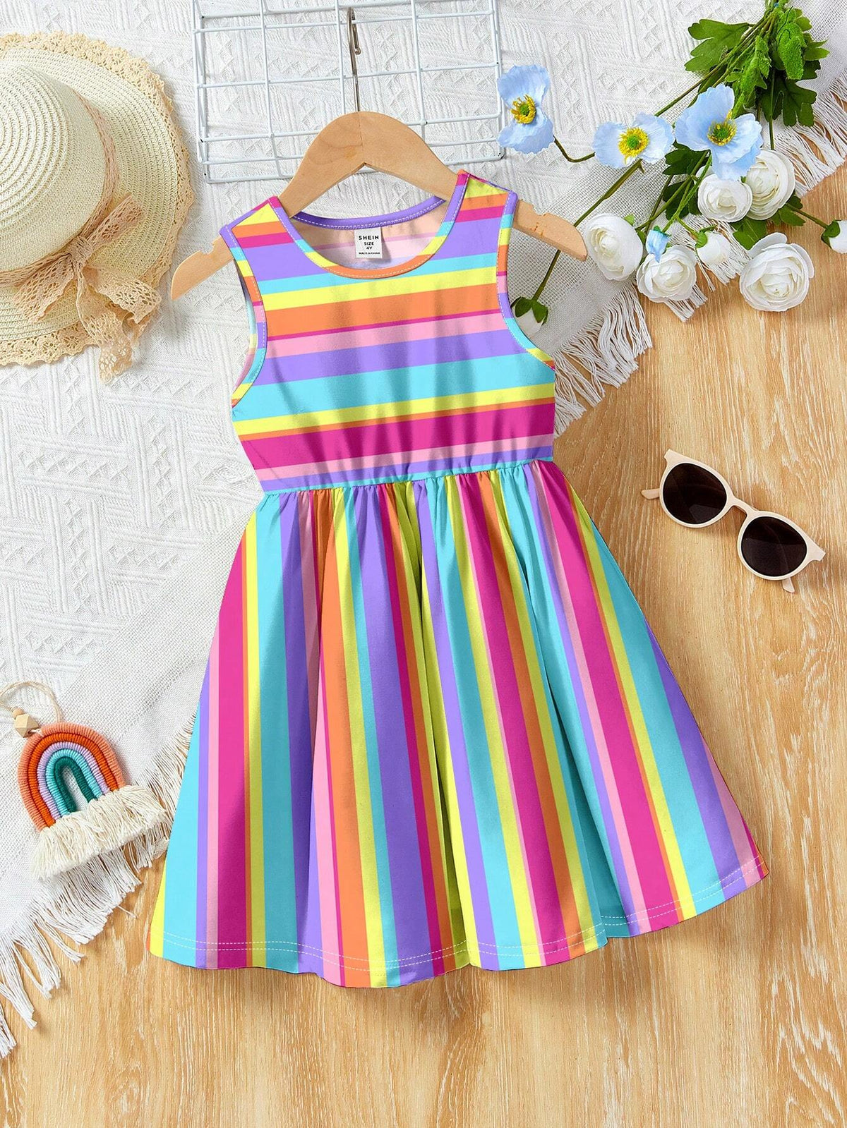 Young Girl Casual Colorful Striped Sleeveless Mid-Length Dress, Suitable For Summer