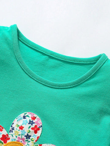Young Girl Casual Floral Patched Short Sleeve T-Shirt, Breathable And Fashionable For Summer