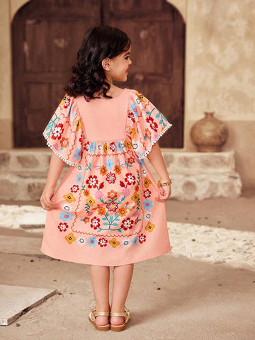 Young Girl Casual Matching Mother-Daughter V-Neck Short Sleeve Dress With Flower Pattern And Lace Hem Decoration