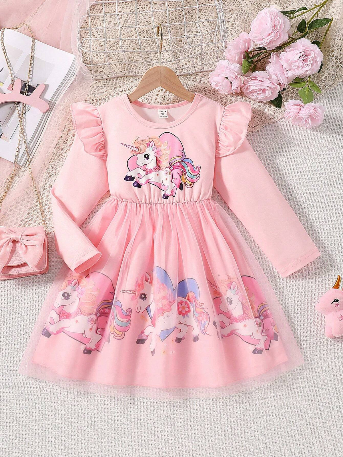 Young Girl Christmas Santa Dress With Cute Unicorn & Heart Print Cap Sleeve Mesh Dress, Suitable For Casual Outing, Holiday, Party, Spring & Autumn