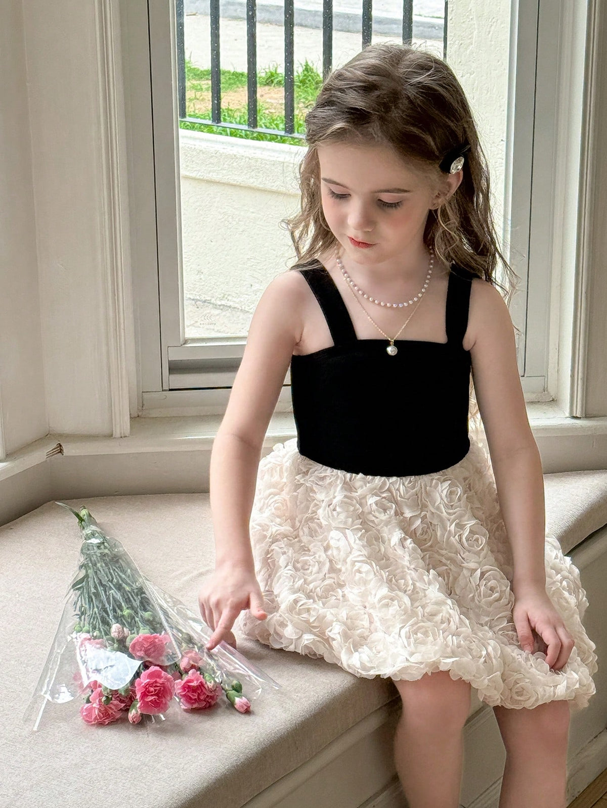 Young Girl Color Block Knit Sleeveless Snug Fit Dress