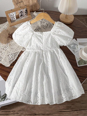 Young Girl Cool Casual Pleated Vest And Belted Green Dress