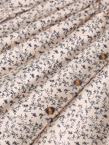 Young Girl Countryside Ditsy Floral Dress With Peter Pan Collar, Regular Shoulder, Puff Sleeves And A-Line Waist