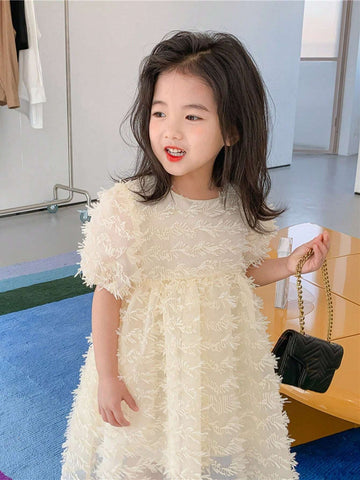 Young Girl Cute Round Neck Short Puff Sleeve Dress
