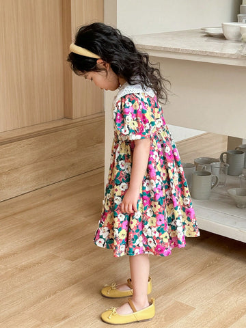 Young Girl Ditsy Ditsy Floral Peter Pan Collar Puff Sleeve Fitted Casual Dress