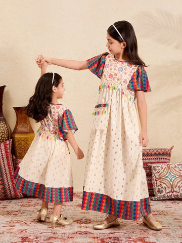 Young Girl Ditsy Floral Slim Fit Casual Round Neck Dress