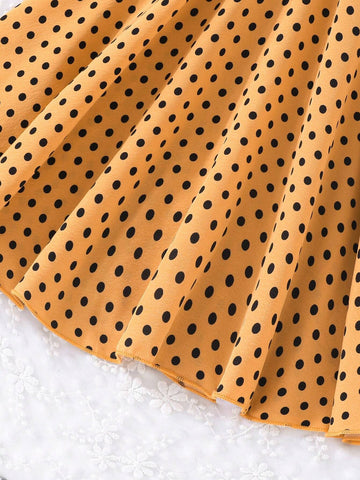 Young Girl Elegant And Ladylike Bubble Short-Sleeved Polka Dot Patchwork Dress With Turn-Down Collar And Button Closure, Matched With Belt