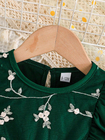 Young Girl Elegant Embroidery A-Line Dress With Flutter Sleeves, Fashionable & Breathable For Spring/Summer