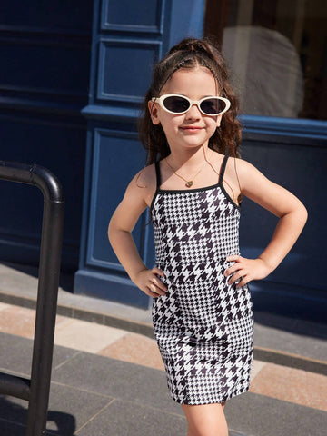 Young Girl Fashion Houndstooth Print Dress, Elegant Trendy Versatile Design, Suitable For Layering With Tees, Comfortable And Flattering Fit For Summer