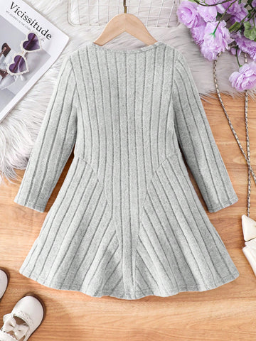 Young Girl Fashionable And Elegant Solid Knit Slim Fit Casual Dress