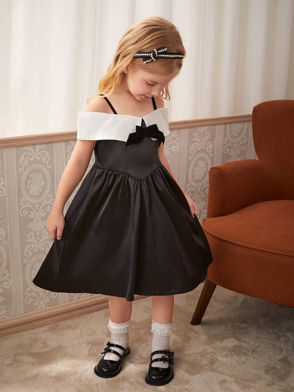 Young Girl Fashionable Summer New French Style Little Black Dress