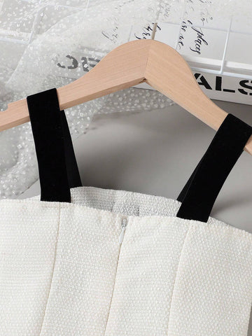 Young Girl Fashionable Summer New Simple Spaghetti Strap Dress