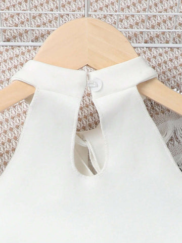 Young Girl Feather Printed Spliced Halter Neck Sleeveless Dress With Hem Hanging Design
