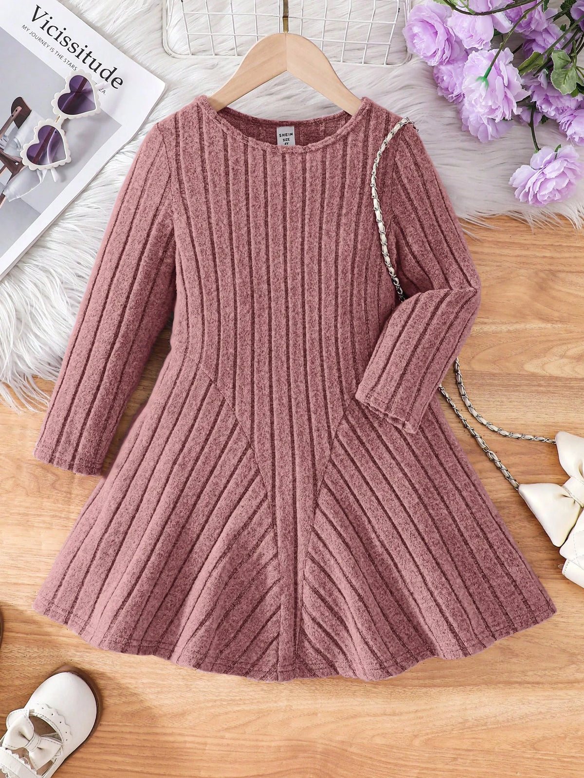 Young Girl Fitted Solid Color Round Neck Casual Knit Dress