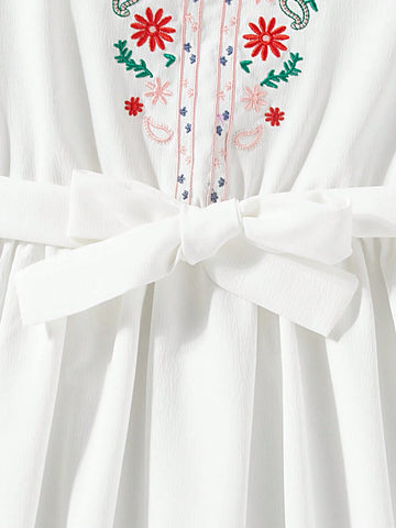 Young Girl Floral Embroidered Bell Sleeve Dress Including Waist Belt, Comfortable And Elegant For Spring And Summer