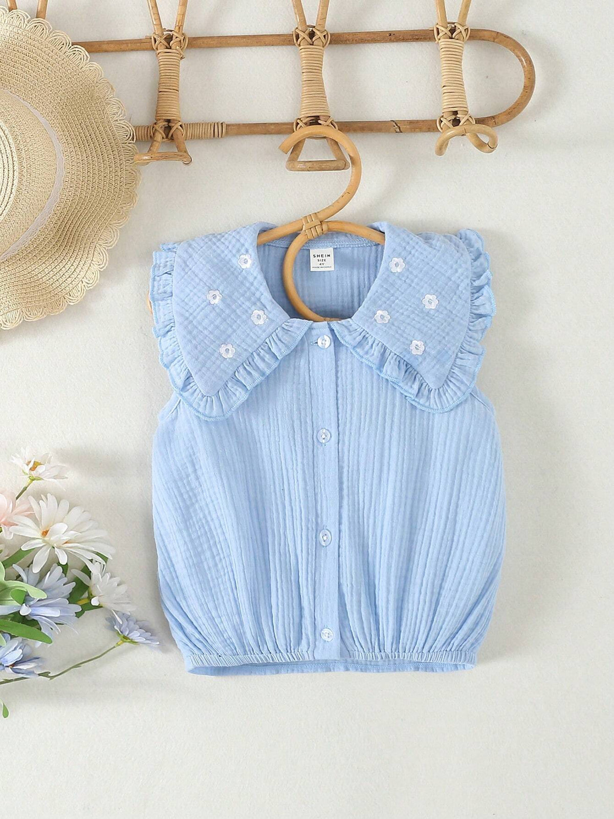 Young Girl Floral Embroidery Sleeveless Turn-Down Collar Blouse For Spring And Summer