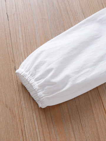 Young Girl Floral Embroidery Statement Collar Blouse