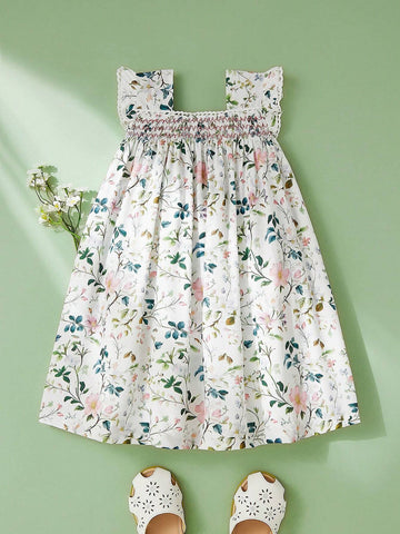 Young Girl Floral Print Dress With Countryside Style