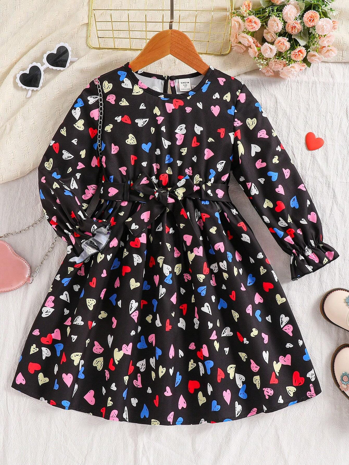 Young Girl Heart Print Round Neck Flare Sleeve Cute Casual Dress, Autumn