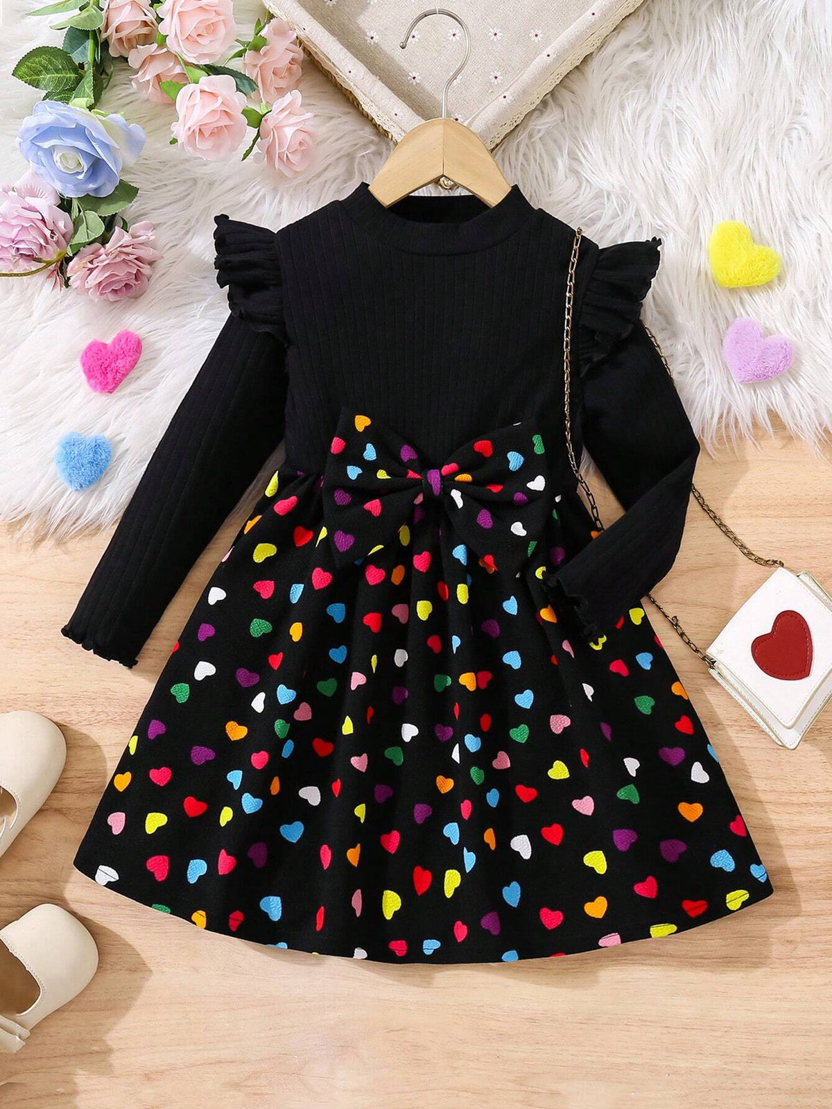 Young Girl Heart Print Round Neck Long Sleeve Dress With Bowknot Detail,