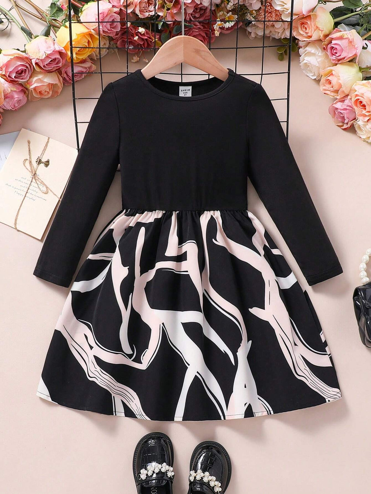 Young Girl Knit Solid Color Round Neck Patchwork Ditsy Floral Relaxed Casual Dress