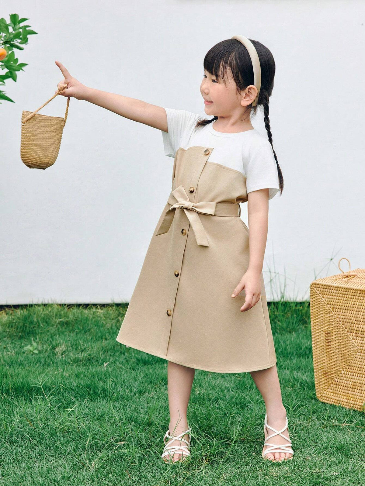 Young Girl Knitted Pure Color Round Neck Patchwork Woven Integrated Casual Dress