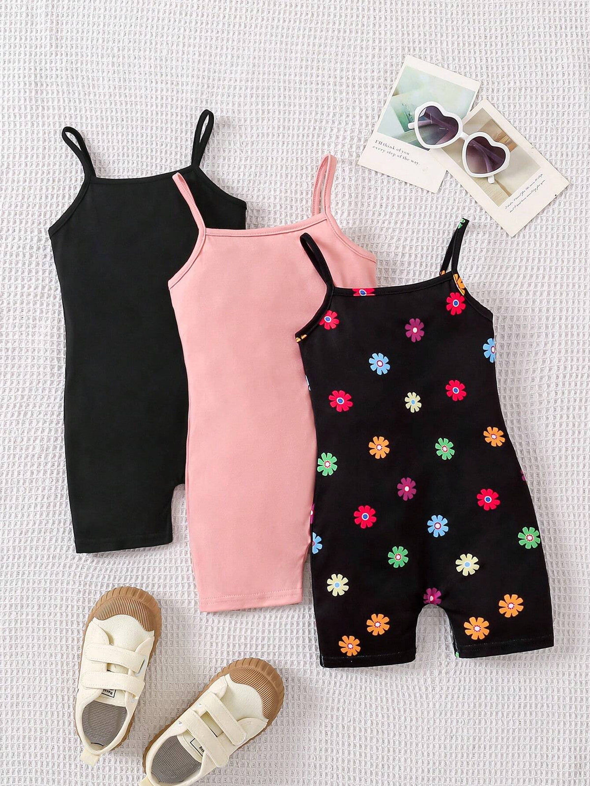 Young Girl Knitted Solid Color Jumpsuit With Colorful Flower Pattern Knitted Vest And Shorts, 3pcs/Set