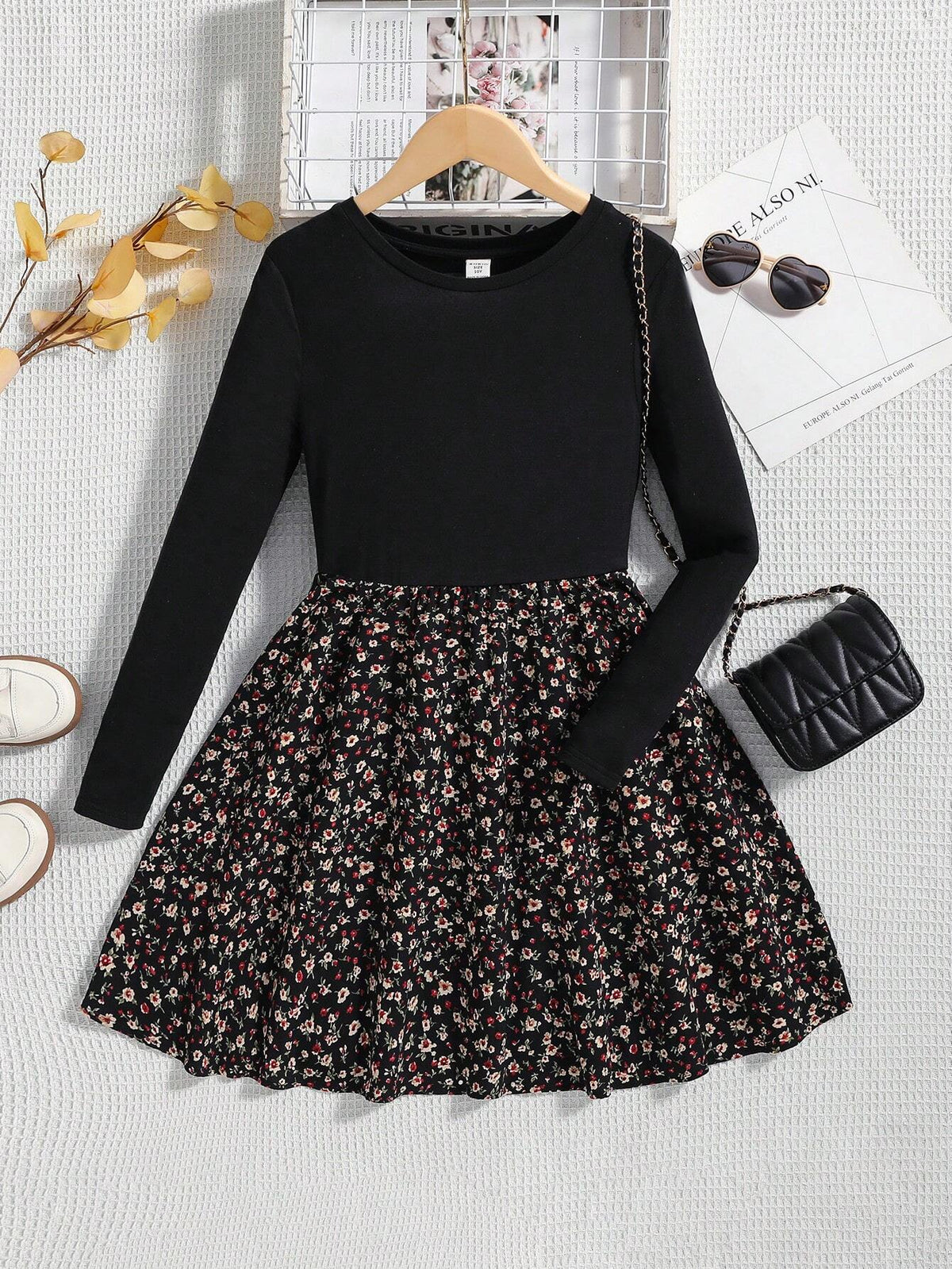 Young Girl Knitted Solid Color Patchwork Floral Casual Dress