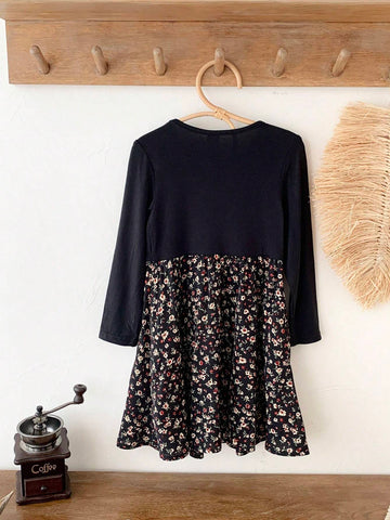 Young Girl Knitted Solid Color Patchwork Floral Casual Dress