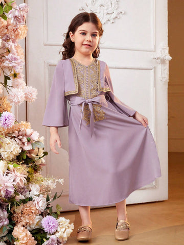 Young Girl Knitted Solid Color V-Neck Embroidered Ribbon False Two-Piece Dress