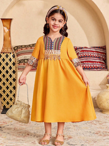 Young Girl Loose Casual Minimalist Comfortable Woven Belt Bead & Tassel Decor Dress