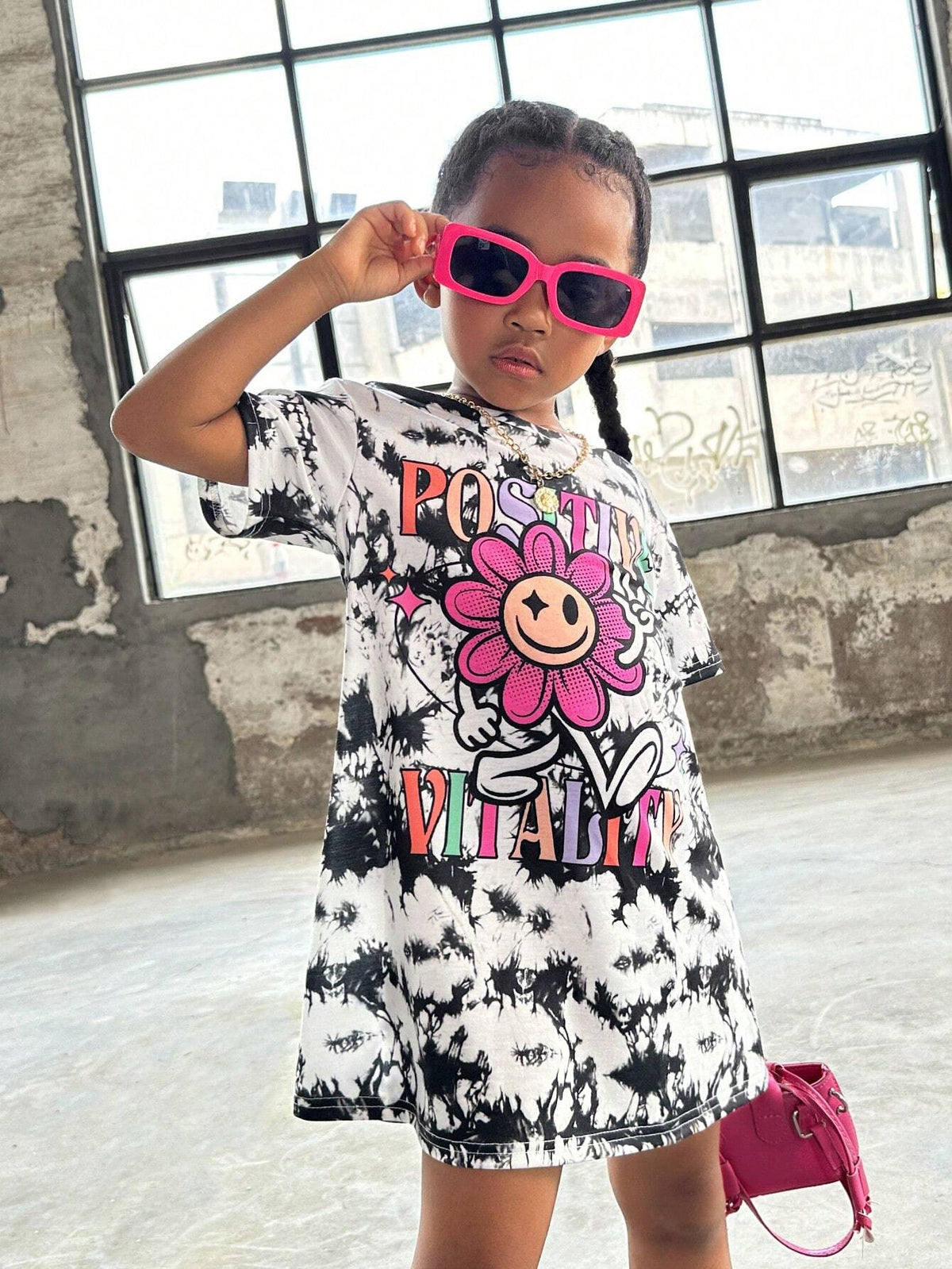 Young Girl Loose Knitted Round Neck Casual Dress
