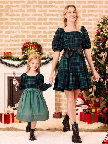 Young Girl Plaid Print Square Neck Long Sleeve Dress