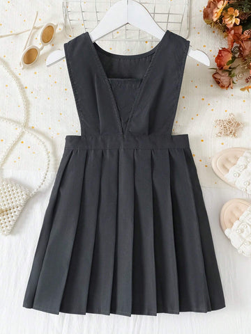 Young Girl Plain Sleeveless Simple Pleated Dress, For Performance And Casual Everyday Wear