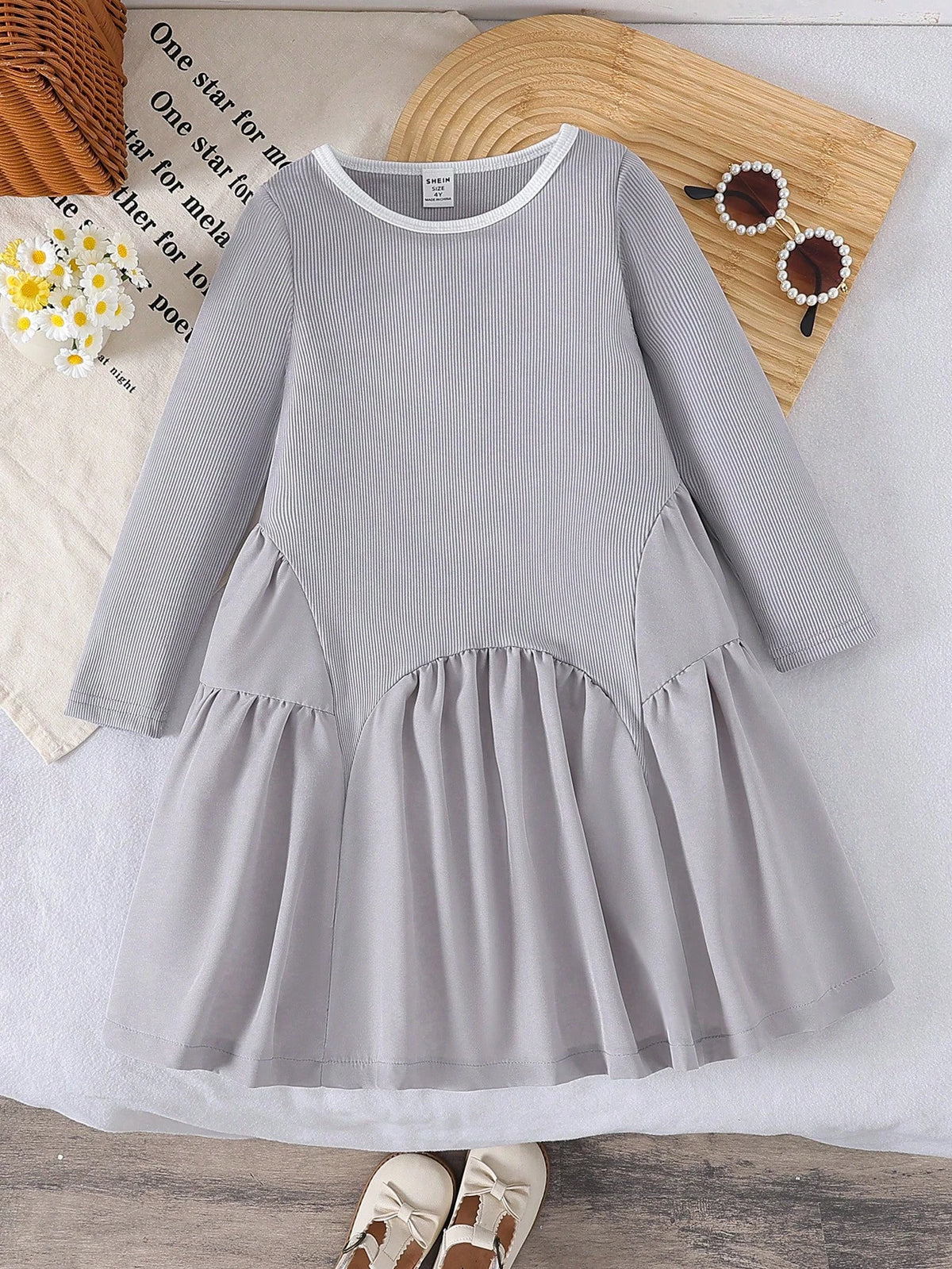 Young Girl Round Neck Ruffle Hem Long Sleeve Casual Dress, Autumn