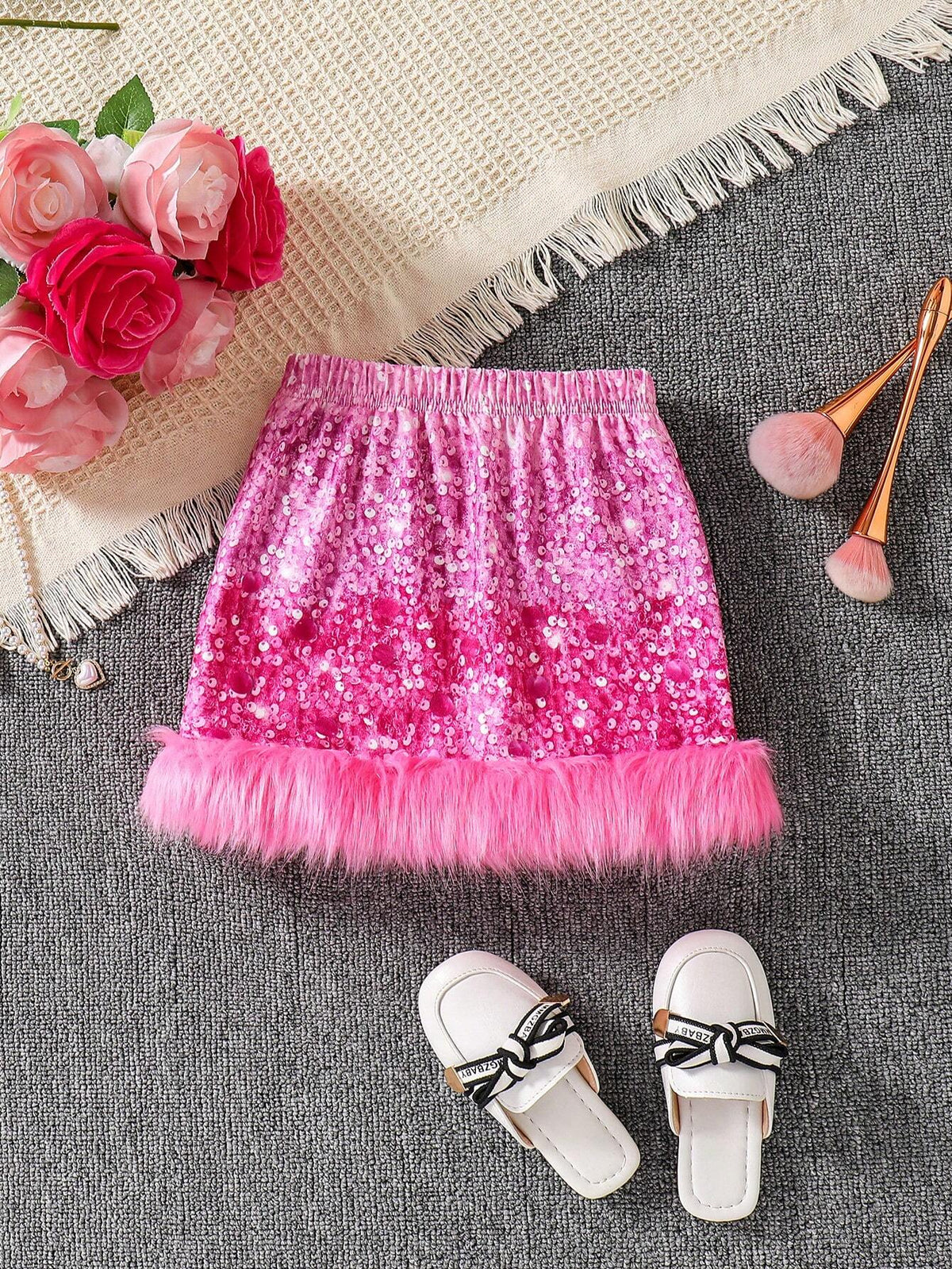 Young Girl Simple Casual Fashionable Sequined Fuzzy Hem Mini Skirt, Suitable For Party & Gatherings