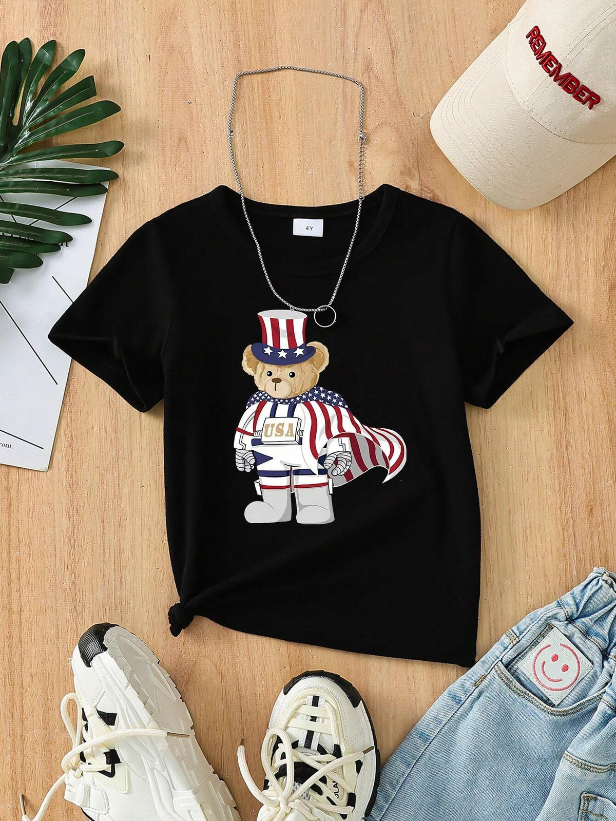 Young Girl Simple Casual Solid Color Round Neck T-Shirt Suitable For Daily Outings In Spring And Summer