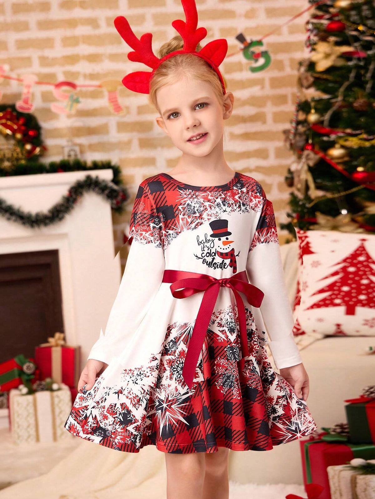Young Girl Snowman Plaid & Snowflake Print Long Sleeve Dress, Family Matching Christmas Outfit (2pcs Set, Sold Separately)