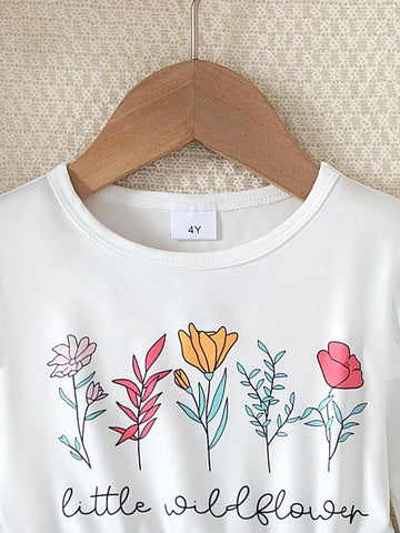 Young Girl Solid Color Knit Bouquet Print Long Sleeve Crew Neck Patchwork Floral Allover Print Dress, Suitable For Spring And Autumn